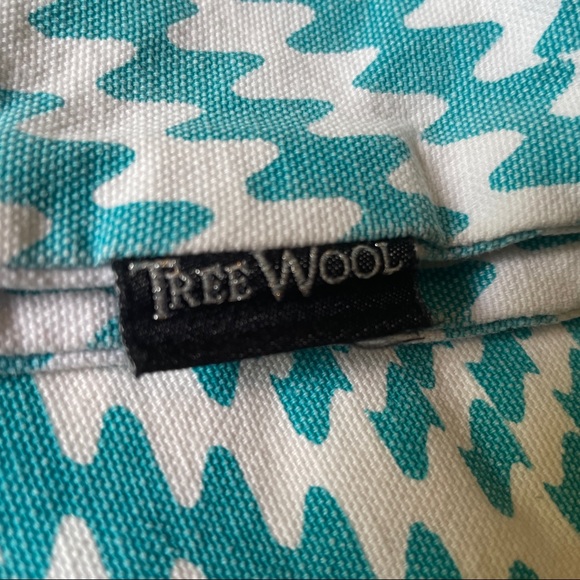 Pair of pillow covers  20x20 tree wool - Picture 4 of 5